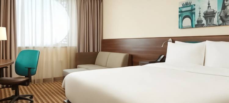 圣彼得堡展览论坛希尔顿欢朋酒店(Hampton by Hilton Saint Petersburg ExpoForum Hotel)图片