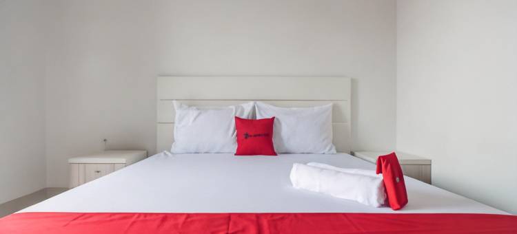 红多兹伊斯兰酒店-近占碑图古朱安(RedDoorz Syariah Near Tugu Juang Jambi)图片