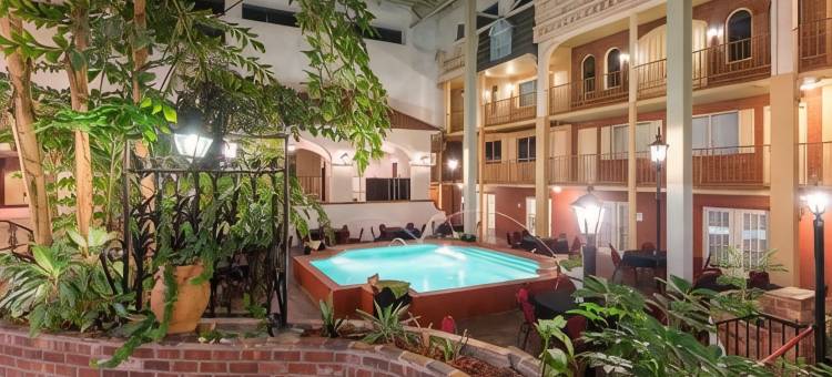 托皮卡市中心华美达酒店及会议中心(Ramada by Wyndham Topeka Downtown Hotel & Convention Center)图片