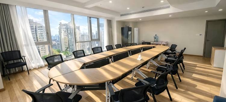 云上酒店 | 沉浸影音·星空美学国际酒店(秀山火车站花灯广场店)图片
