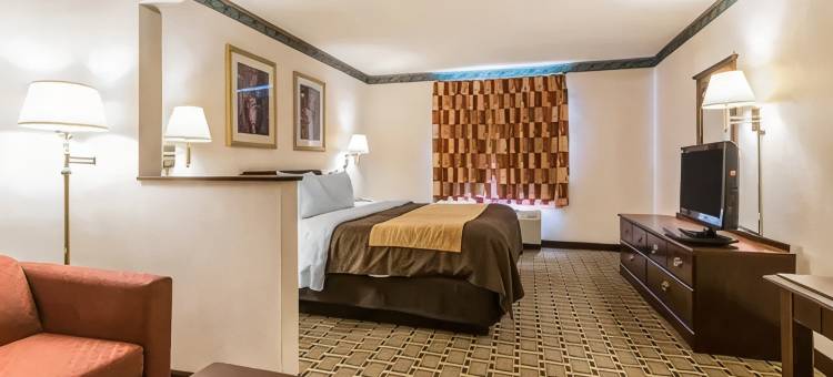 埃文斯维尔北区的品质酒店及套房(Quality Inn & Suites Evansville North)图片