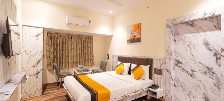 Itsy Maitreya距斯里赛巴巴神庙170米酒店(Itsy Hotel Maitreya 170 Meters from Shri Saibaba Temple)图片
