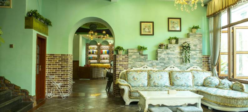 石柱山色主题花园酒店图片