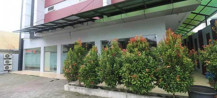 红门酒店-棉兰加兰卡拉卡涛(RedDoorz @ Jalan Krakatau Medan)图片