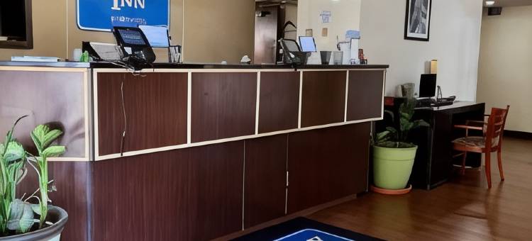 机场罗德威酒店(Rodeway Inn Airport)图片