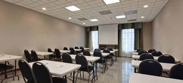 智选假日套房酒店何尔摩沙海滩(Holiday Inn Express & Suites Hermosa Beach)图片