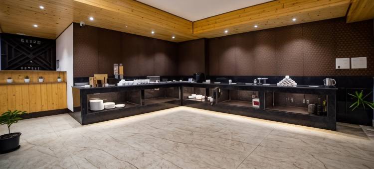 萨米特尔佩林(Sumitel Pelling)图片