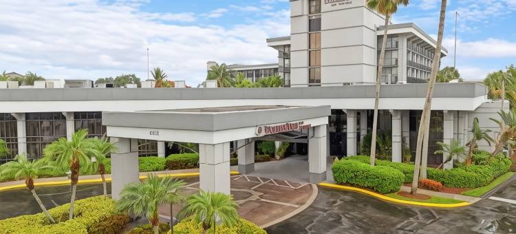 棕榈滩花园希尔顿逸林酒店(DoubleTree by Hilton Hotel & Executive Meeting Center Palm Beach Gardens)图片