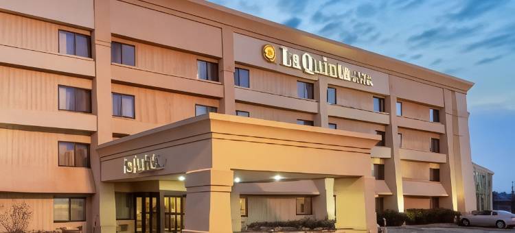 芝加哥格尼拉昆塔温德姆套房酒店(La Quinta Inn & Suites by Wyndham Chicago Gurnee)图片