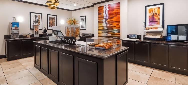 西黑文行政贝斯特韦斯特酒店(Best Western Executive Hotel of New Haven-West Haven)图片