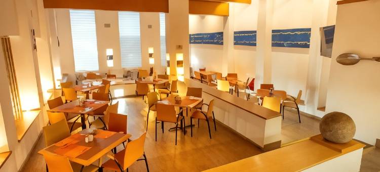 蒙特雷科隆贝斯特韦斯特优质酒店(Best Western Plus Monterrey Colon)图片