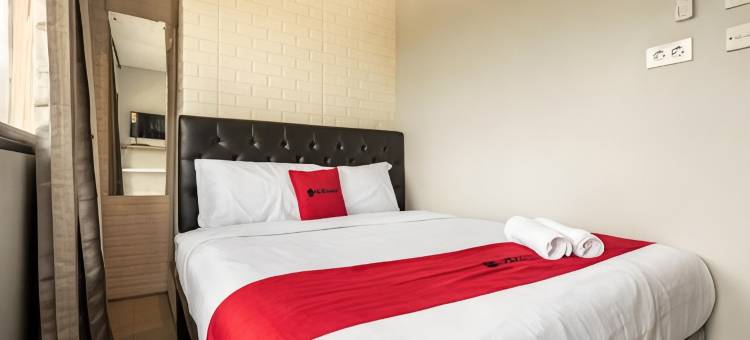 红多兹酒店-近丹绒杜仁2号(RedDoorz Near Tanjung Duren 2)图片