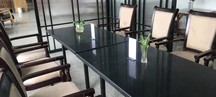 遇见艺术酒店(海宁人民广场爱琴海火车站店)图片
