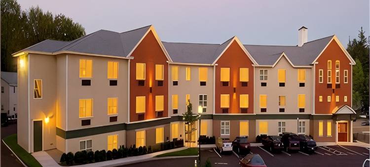 Holiday Inn Express 达勒姆 - UNH(Holiday Inn Express DURHAM - (UNH) by IHG)图片