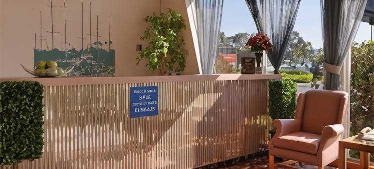 阿拉梅达奥克兰罗德威旅馆(Rodeway Inn Alameda-Oakland)图片