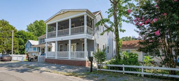 距海滩2个街区，距海湾1个街区 - 大型豪华4卧3卫海滩度假屋(Large Luxury 4 bed/3 bath Beach House-2 Blocks to beach, 1 Block to Bay)图片
