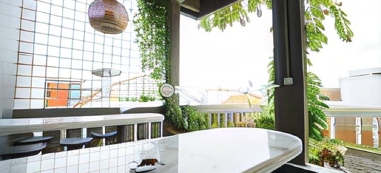 托芒格隆旅馆沙里亚红伙伴酒店(Tomang Gelong Guest House Syariah Mitra RedDoorz)图片
