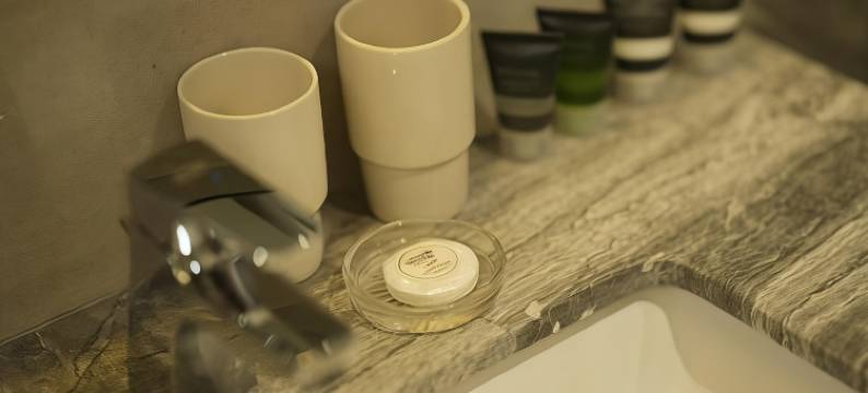 湖畔高镜酒店(Lakeshore Heights)图片