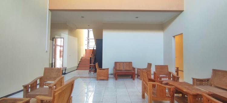 穆蒂亚拉公寓-近五岔路口米特拉红门酒店(Mutiara Residence Near Simpang Lima Mitra RedDoorz)图片