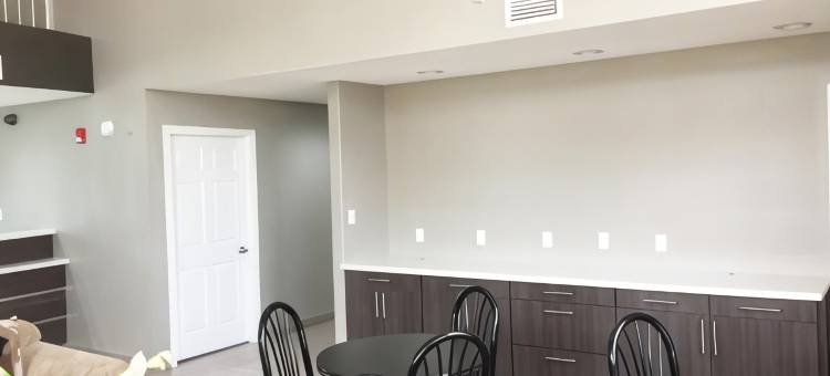 休斯顿蒙特贝尔维尤美洲最佳价值套房酒店(Americas Best Value Inn and Suites Mont Belvieu)图片
