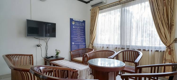 RedDoorz @ Avros Guest House Medan图片