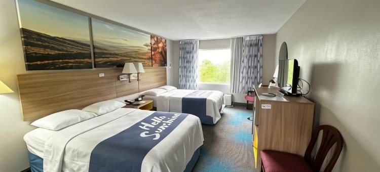 达洛尼加大学区温德姆戴斯酒店(Days Inn by Wyndham Dahlonega University Area)图片