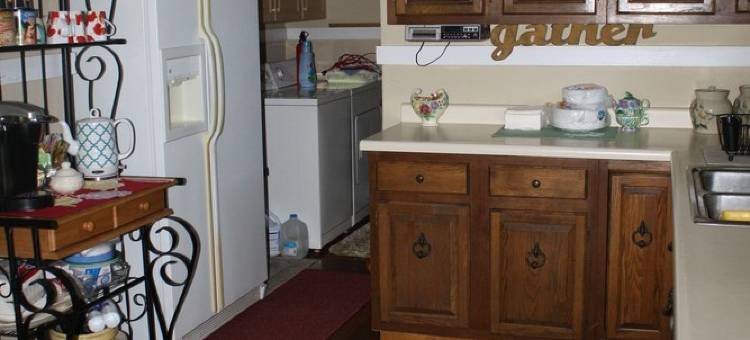 Welcome to Grandma's House! I'd love to host your family&friends! 2 night min!图片