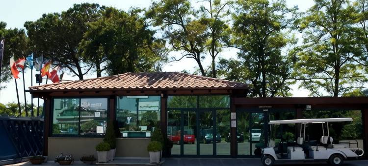 弗莱米尼欧田园小屋花园酒店(Flaminio Village Bungalow Park)图片