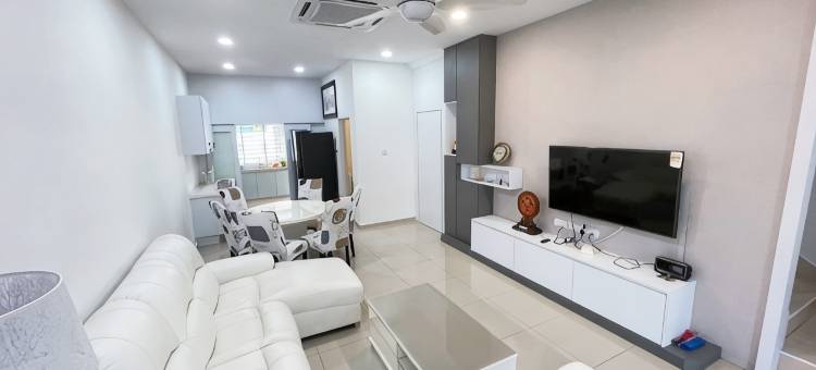 4BDR Double storey homestay Yong Peng, FreeParking图片
