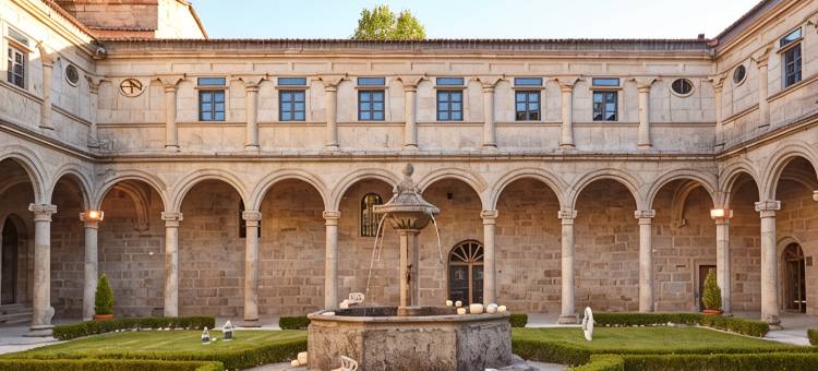 莱罗圣克洛迪奥德修道院酒店(Eurostars Monumento Monasterio de San Clodio Hotel)图片