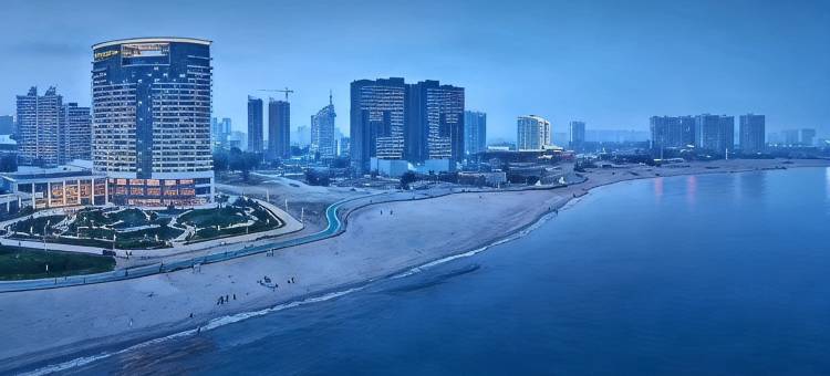 秦皇岛蜗壳loft一线海景公寓(金梦海湾海底世界店)图片
