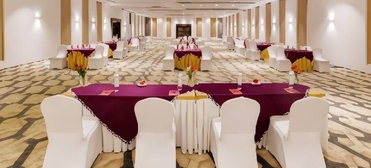 班加罗尔耶拉汉卡温德姆华美达酒店(Ramada by Wyndham Bengaluru Yelahanka)图片
