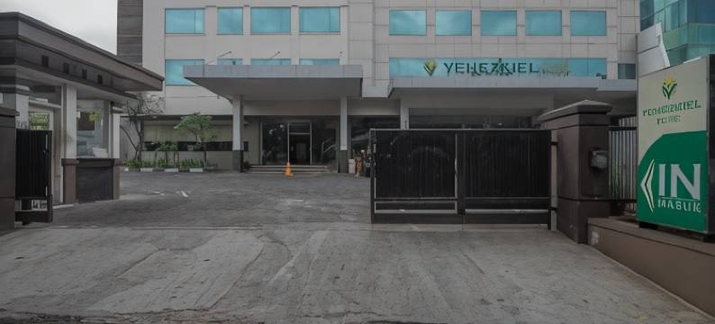 耶赫兹基尔苏拉帕西米特拉红门酒店(Hotel Yehezkiel Surapati Mitra RedDoorz)图片