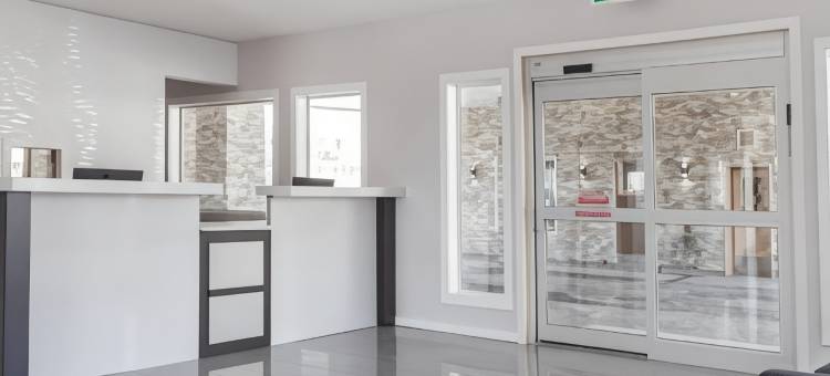 伊克诺套房酒店(Econo Lodge Inn & Suites)图片