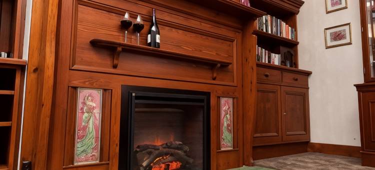 卡维尔上流汽车酒店(Motel Mayfair on Cavell)图片