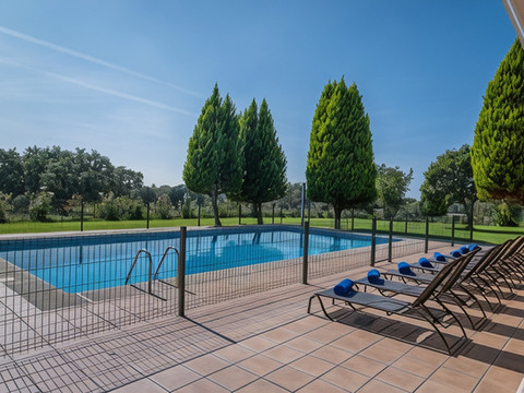 埃尔托里尔豪华露营体验酒店