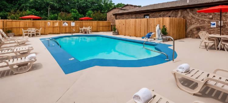 奥本欧佩莱卡贝斯特韦斯特酒店(Best Western Auburn/Opelika Inn)图片