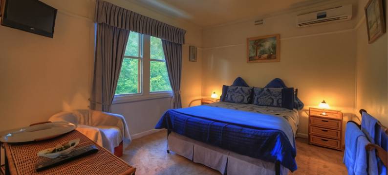 山丘橡树美景住宿加早餐旅馆(Hillview Oak B&B)图片