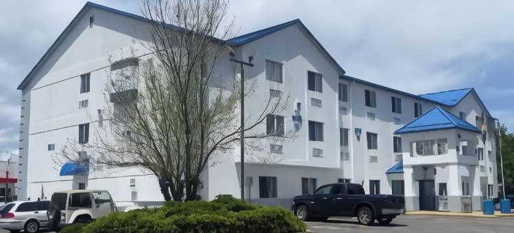 拉夫兰/柯林斯堡区呗盟酒店(Baymont by Wyndham Loveland/Fort Collins Area)图片