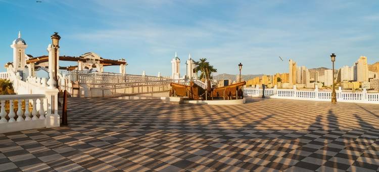 马尔中心酒店(Limehome Benidorm Calle Mayor)图片