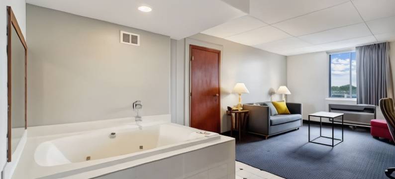 伊克诺套房旅馆(Econo Lodge Inn & Suites)图片