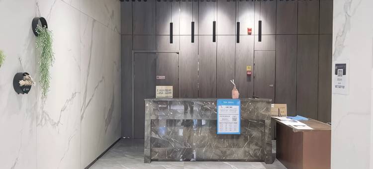 杭州非凡电竞公寓(钱王财富中心店)图片