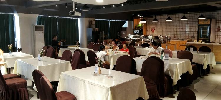 星冠酒店(长沙县三一重工星沙地铁站店)图片