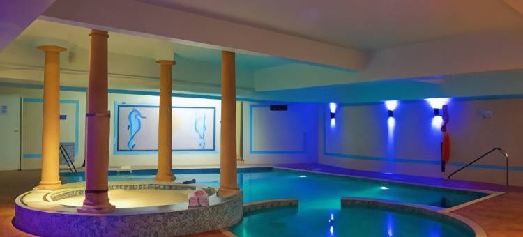 伯恩矛斯西悬崖酒店(Bournemouth West Cliff Hotel)图片