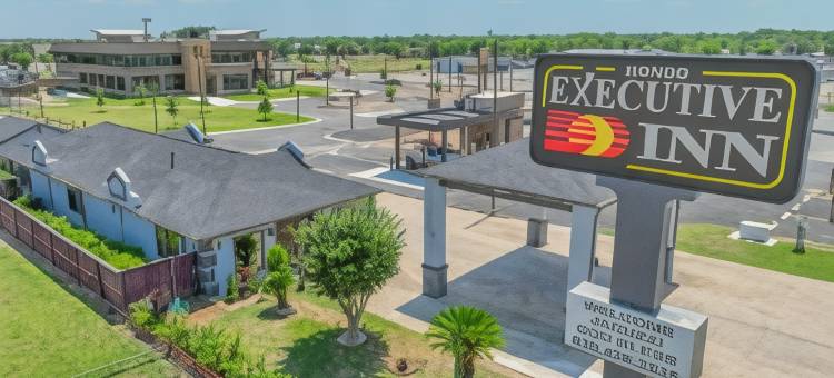洪多行政酒店(Executive Inn Hondo)图片