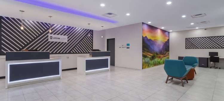 克拉丽奥波因特金博尔精选酒店(Clarion Pointe Kimball by Choice Hotels)图片