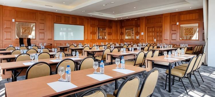 炽布亚米酒店(Hotel Ammi Cepu)图片