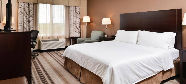 恩波里亚西北智选假日酒店及套房(Holiday Inn Express & Suites Emporia Northwest)图片