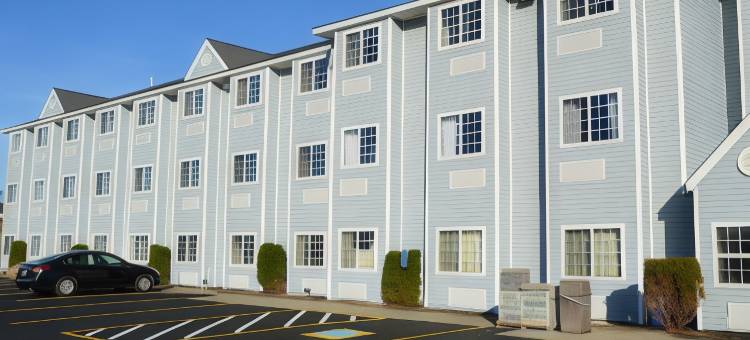 格罗夫城-奥特莱斯购物中心罗德威套房酒店(Quality Inn & Suites Grove City-Outlet Mall)图片