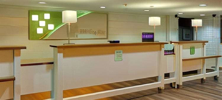 卡拉马祖西假日酒店(Holiday Inn & Suites Kalamazoo West)图片